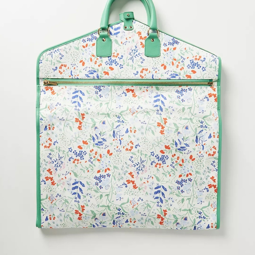 Pencil & Paper Co. x Neely & Chloe Garment Bag